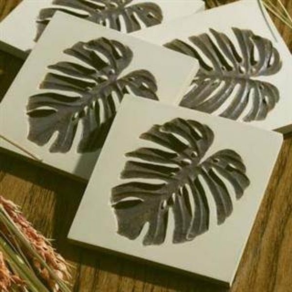tropicalleaf40485